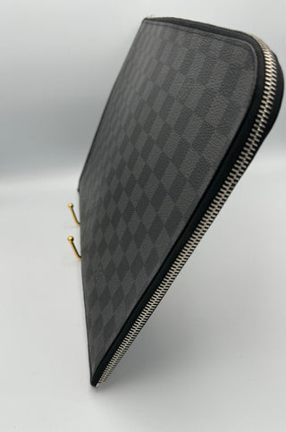 Louis Vuitton Graphite Pochette Jour GM